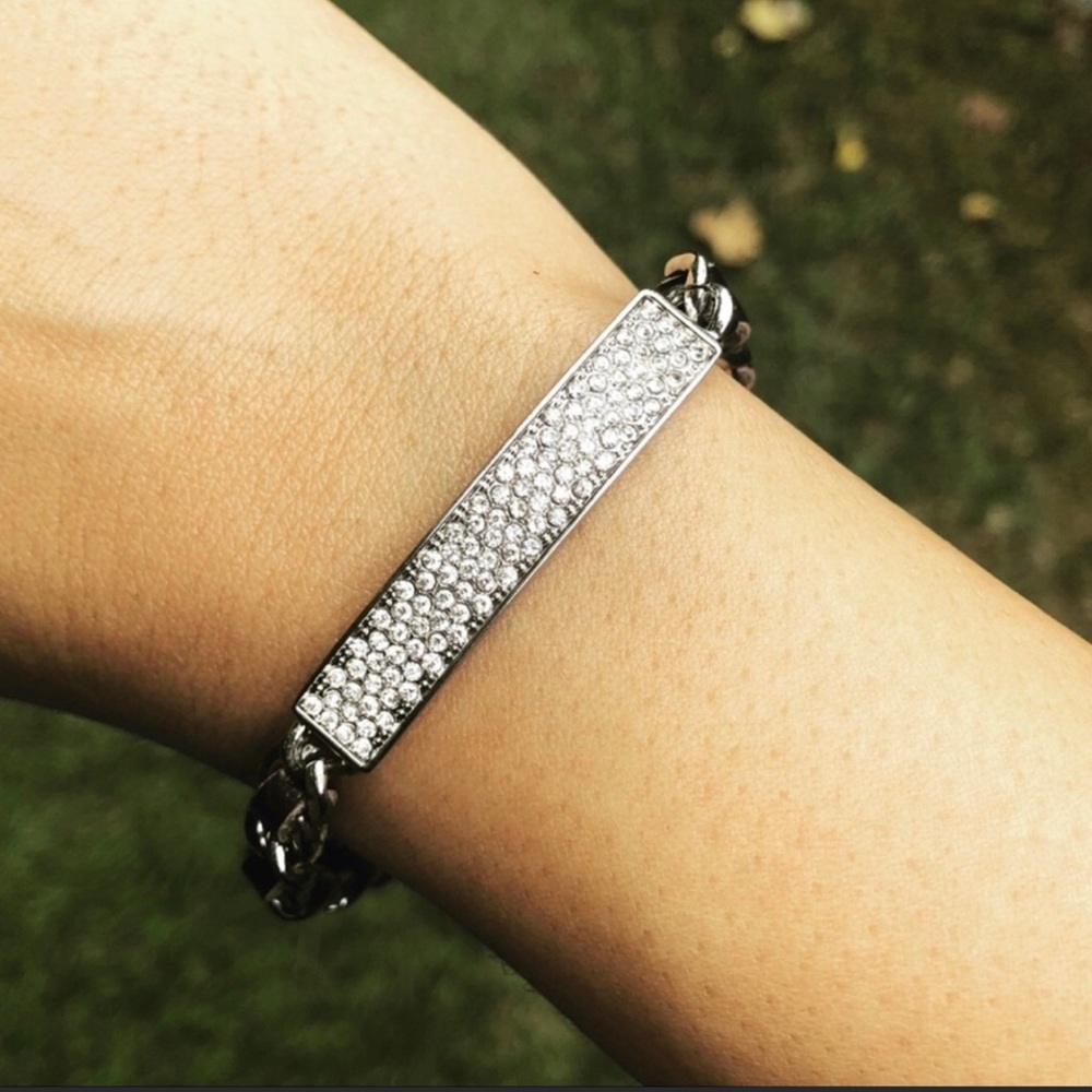 Brown Leather Fashion Bracelet With Pave Design